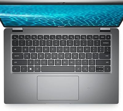 کیبورد نمایی از لپ تاپ Dell Latitude 5431 با صفحه‌نمایش 14 اینچ و طراحی صنعتی