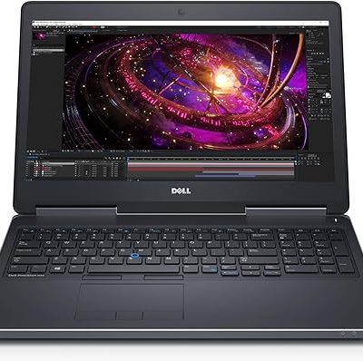 نمای روبروی لپ‌تاپ Dell Precision M7510 با صفحه‌نمایش روشن و طراحی صنعتی