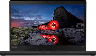 تصویر لپ تاپ Lenovo ThinkPad T495 از نمای روبرو