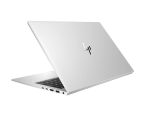 تصویر لپ تاپ در محیط کاری: لپ تاپ HP EliteBook 850 G8 روی میز کاری مدرن، کنار قهوه و نوت‌بوک، مناسب برای محیط‌های حرفه‌ای.